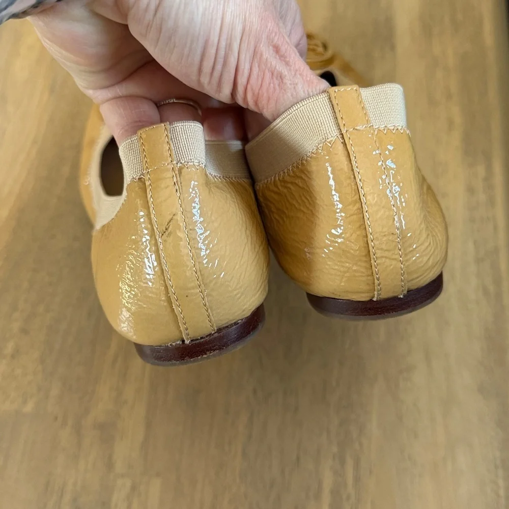 Tory Burch Caroline Patent Leather Flats Size 8.5